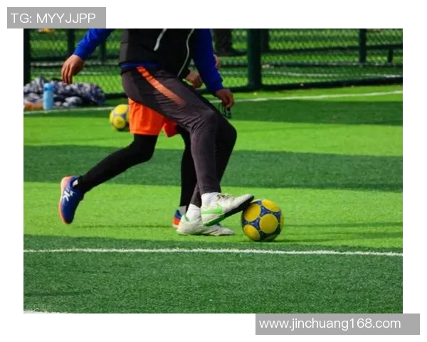 世界杯足球球星训练方法揭秘 助力提高个人技术与团队配合能力